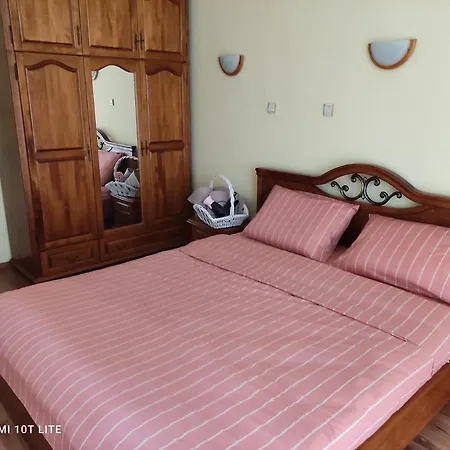 Apartament Двустаен Апартамент За Гости На Град Бургас Burgas